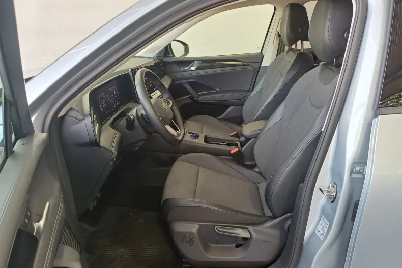 Volkswagen Tiguan din 2025 cu 32.459 km - oferta VOL238900 - foto 5