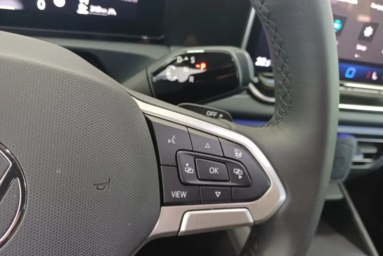 Volkswagen Tiguan din 2025 cu 32.459 km - oferta VOL238900 - foto 12