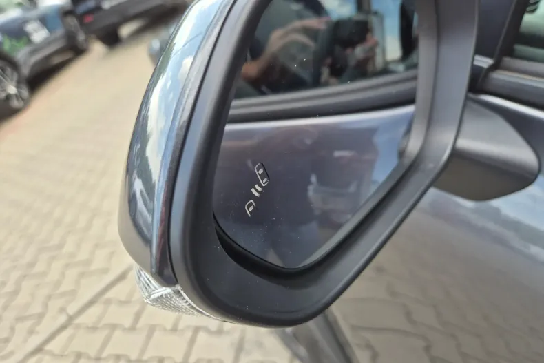 Toyota Yaris Cross din 2025 cu 10.865 km - oferta TOY238914 - foto 13