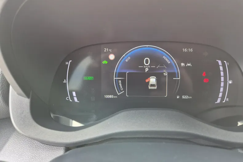 Toyota Yaris Cross din 2025 cu 10.865 km - oferta TOY238914 - foto 22
