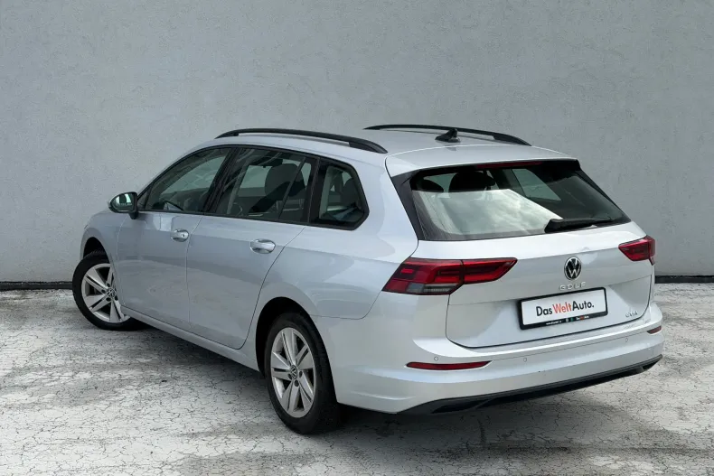 Volkswagen Golf din 2023 cu 104.168 km - oferta VOL238923 - foto 3