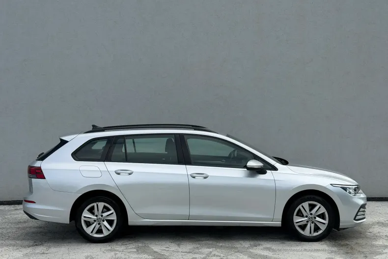 Volkswagen Golf din 2023 cu 104.168 km - oferta VOL238923 - foto 6