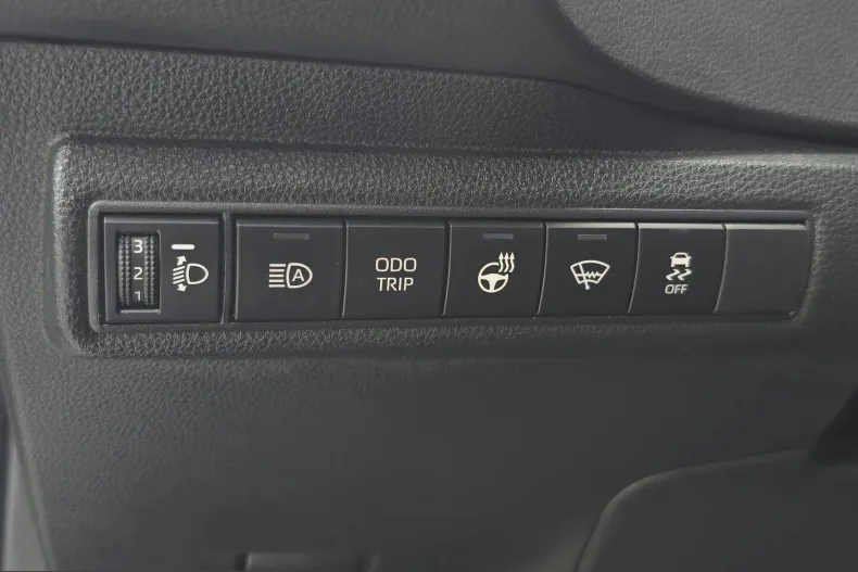 Toyota Corolla din 2023 cu 86.829 km - oferta TOY238925 - foto 8