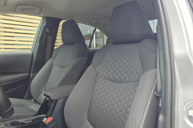 Toyota Corolla din 2023 cu 86.829 km - oferta TOY238925 - foto 10