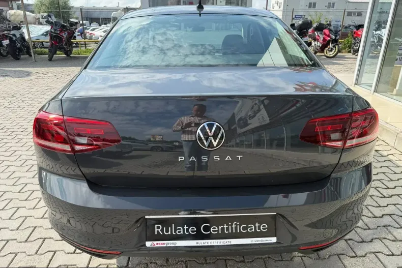 Volkswagen Passat din 2021 cu 29.159 km - oferta VOL238926 - foto 7