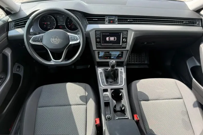 Volkswagen Passat din 2021 cu 29.159 km - oferta VOL238926 - foto 18