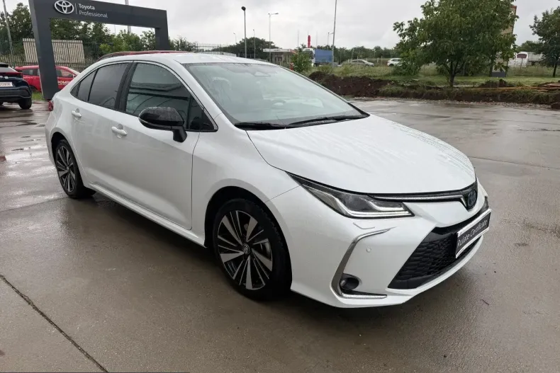 Toyota Corolla din 2025 cu 5.153 km - oferta TOY238927 - foto 4