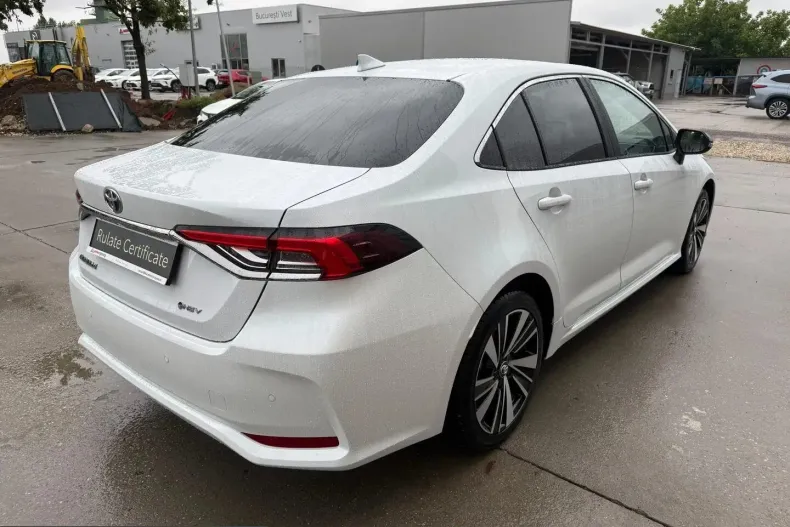 Toyota Corolla din 2025 cu 5.153 km - oferta TOY238927 - foto 8