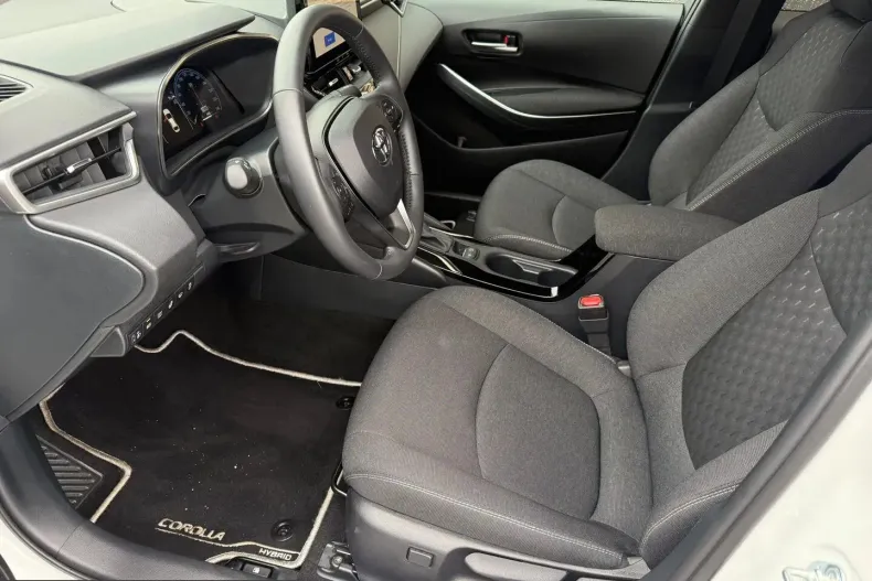 Toyota Corolla din 2025 cu 5.153 km - oferta TOY238927 - foto 18
