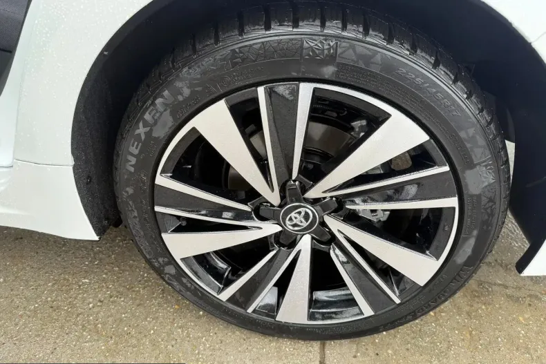 Toyota Corolla din 2025 cu 5.153 km - oferta TOY238927 - foto 24