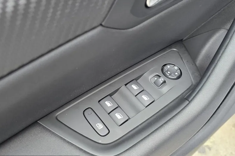 Peugeot 508 din 2023 cu 69.775 km - oferta PEU238928 - foto 7