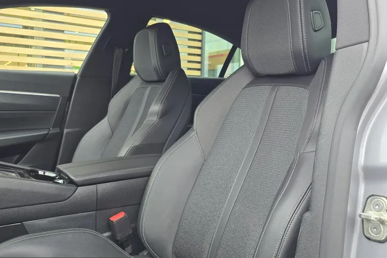 Peugeot 508 din 2023 cu 69.775 km - oferta PEU238928 - foto 15