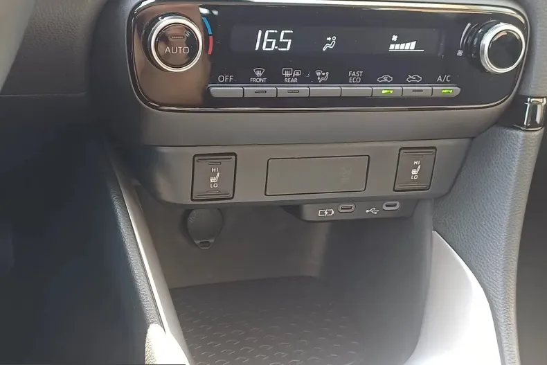 Mazda 2 din 2025 cu 2.855 km - oferta MAZ238931 - foto 19