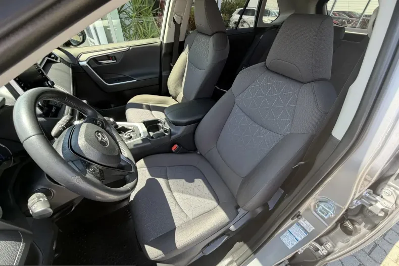 Toyota RAV4 din 2020 cu 96.465 km - oferta TOY238932 - foto 17