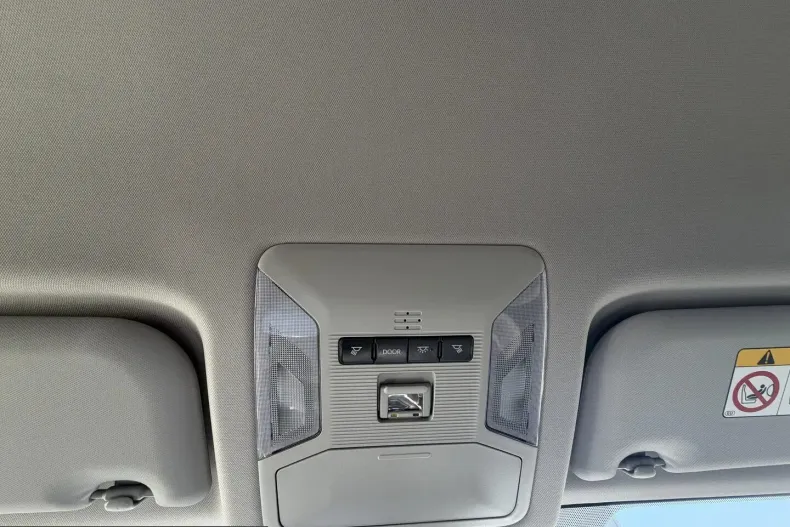 Toyota RAV4 din 2020 cu 96.465 km - oferta TOY238932 - foto 31