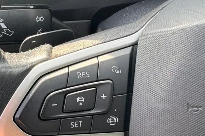 Volkswagen Tiguan din 2021 cu 94.085 km - oferta VOL238933 - foto 18