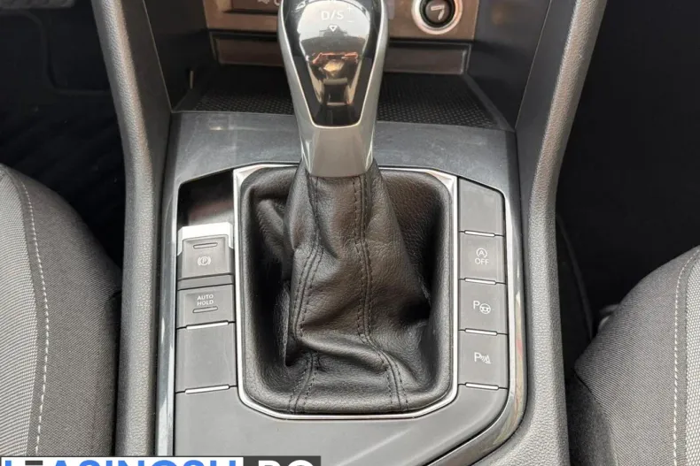 Volkswagen Tiguan din 2021 cu 94.085 km - oferta VOL238933 - foto 20
