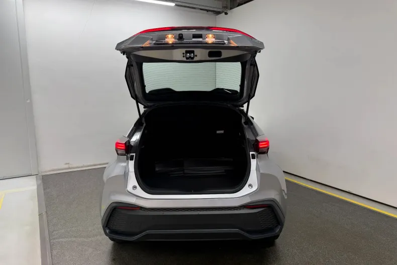 Toyota C-HR din 2025 cu 6.735 km - oferta TOY238934 - foto 20