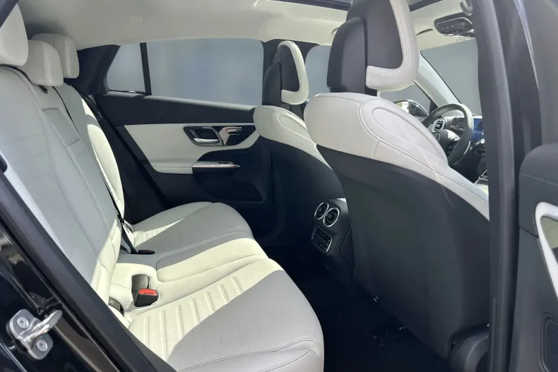 Mercedes-Benz GLC Coupe (Clasa GLC) din 2026 cu 17 km - oferta MER238941 - foto 14