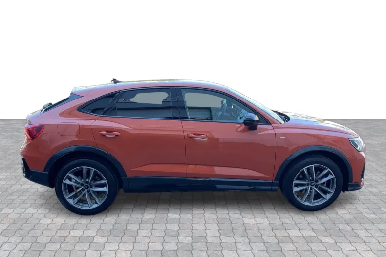 Audi Q3 din 2024 cu 21.566 km - oferta AUD238943 - foto 6