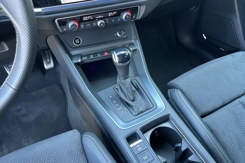 Audi Q3 din 2024 cu 21.566 km - oferta AUD238943 - foto 20