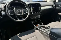 Volvo XC40 din 2020 cu 117.697 km - oferta VOL238949 - foto 4