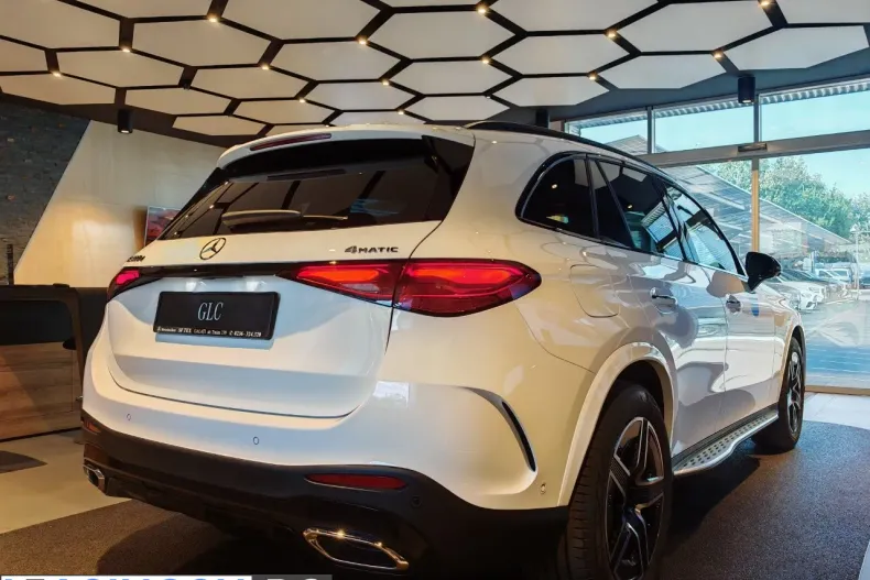 Mercedes-Benz GLC (Clasa GLC) din 2025 cu 3.500 km - oferta MER238951 - foto 13
