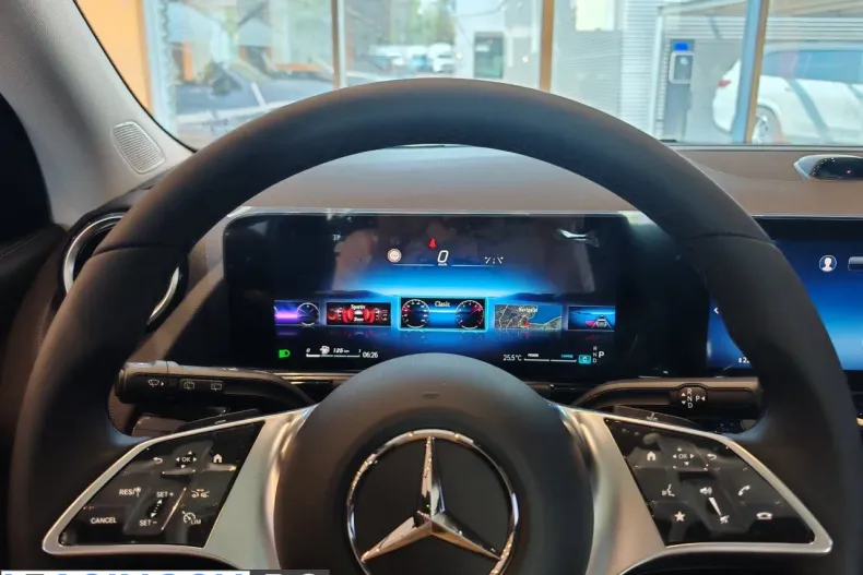 Mercedes-Benz GLA 180 (Clasa GLA) din 2026 cu 1 km - oferta MER238956 - foto 26