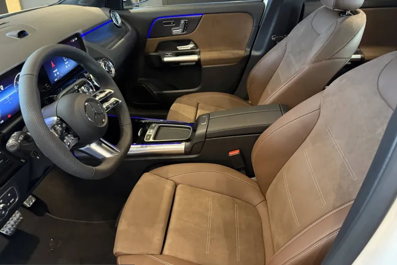 Mercedes-Benz GLA 200 (Clasa GLA) din 2026 cu 1 km - oferta MER238957 - foto 6