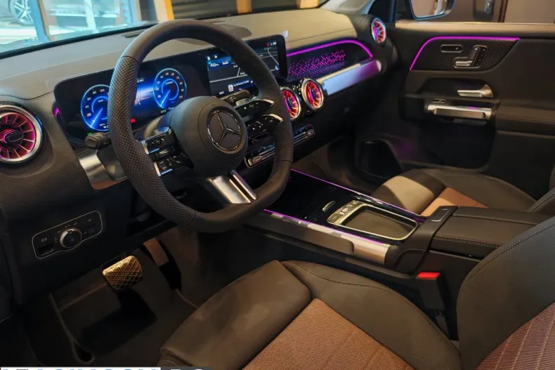 Mercedes-Benz EQB (Clasa GLB) din 2025 cu 7.100 km - oferta MER238960 - foto 5