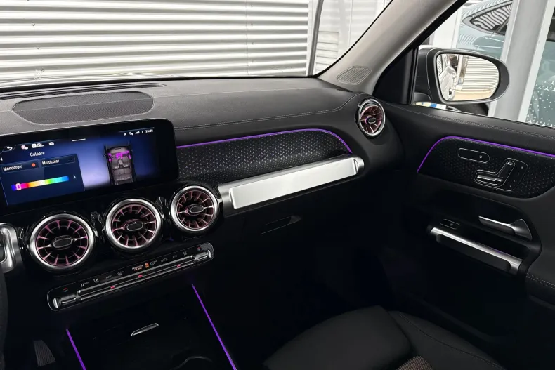 Mercedes-Benz EQB (Clasa GLB) din 2025 cu 7.100 km - oferta MER238960 - foto 13