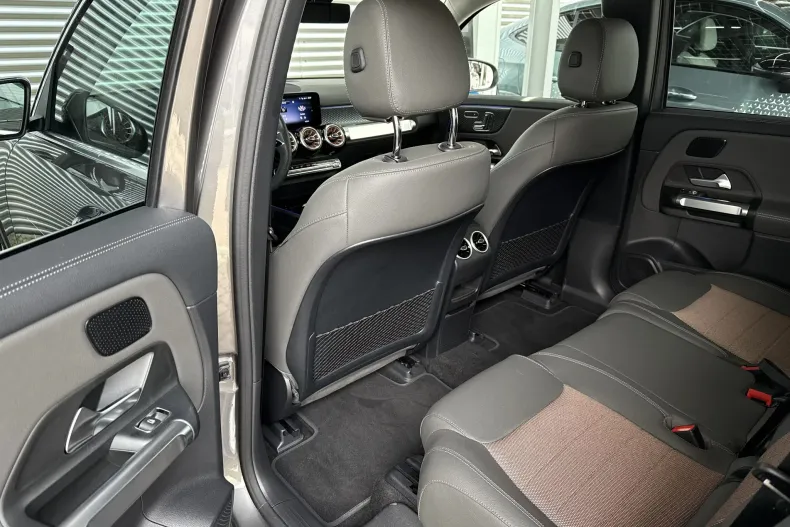 Mercedes-Benz EQB (Clasa GLB) din 2025 cu 7.100 km - oferta MER238960 - foto 26