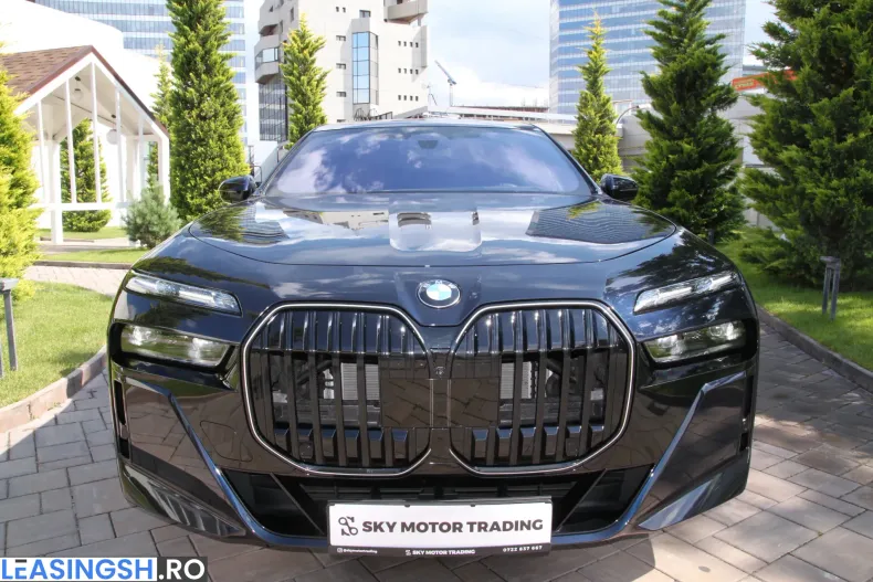 BMW 740d (Seria 7) din 2025 cu 105.000 km - oferta BMW238964 - foto 1