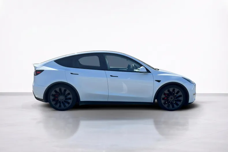 Tesla Model Y din 2023 cu 109.438 km - oferta TES238968 - foto 6