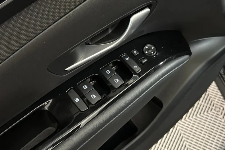Hyundai Tucson din 2023 cu 32.887 km - oferta HYU238978 - foto 14