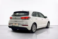 Hyundai i30 din 2023 cu 18.839 km - oferta HYU238984 - foto 5