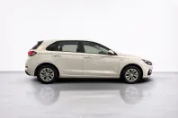 Hyundai i30 din 2023 cu 18.839 km - oferta HYU238984 - foto 6