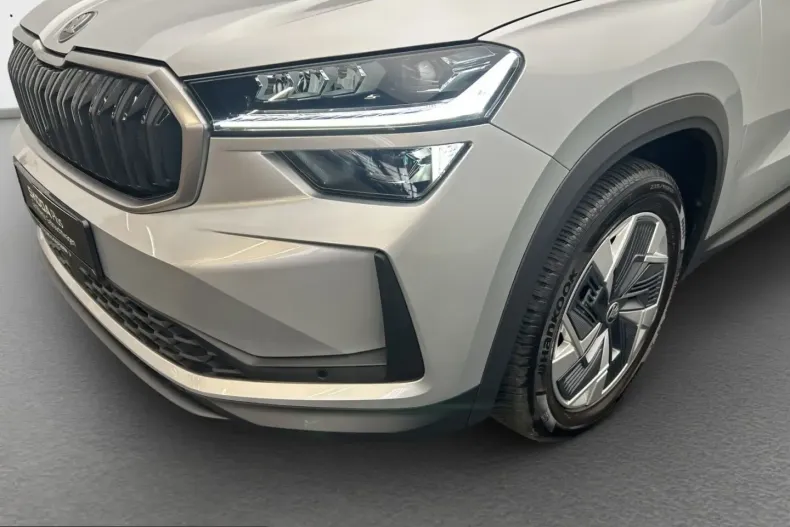 Skoda Kodiaq din 2025 cu 19.268 km - oferta SKO238987 - foto 2