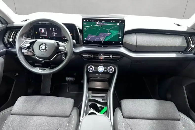 Skoda Kodiaq din 2025 cu 10.345 km - oferta SKO238988 - foto 12