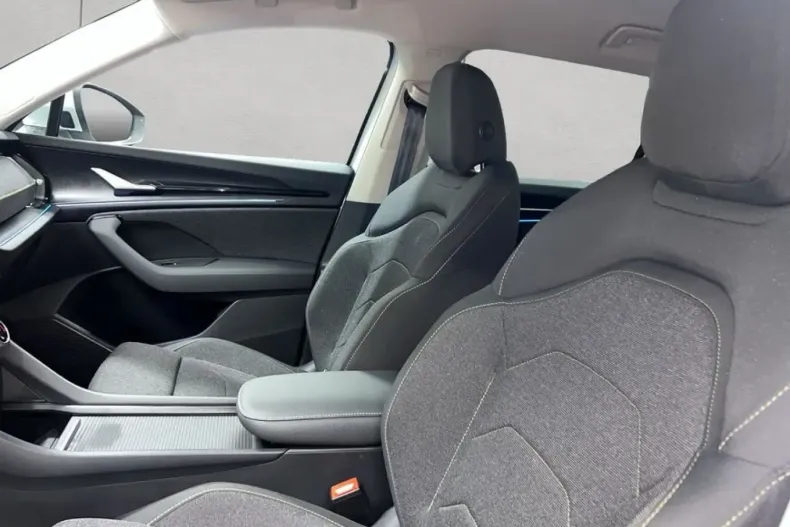 Skoda Kodiaq din 2025 cu 10.345 km - oferta SKO238988 - foto 15