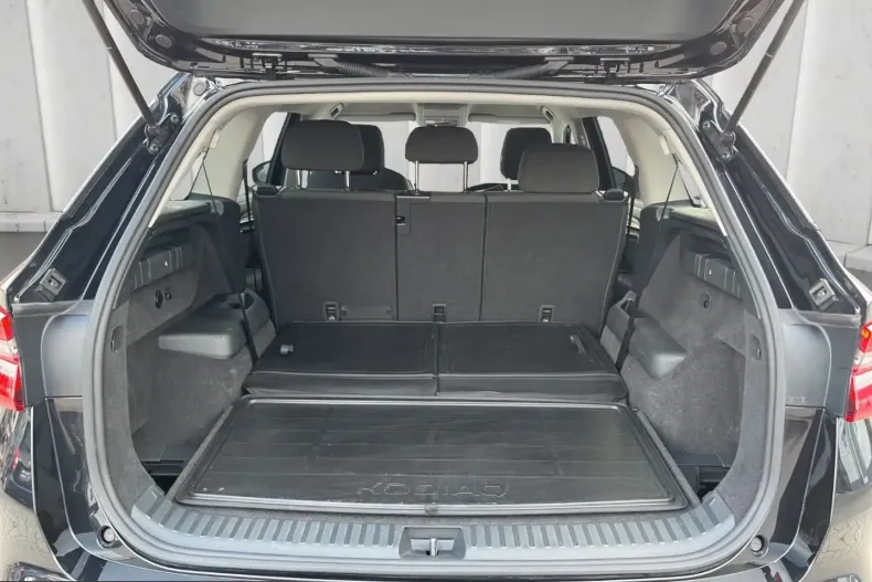 Skoda Kodiaq din 2025 cu 25.495 km - oferta SKO238989 - foto 13