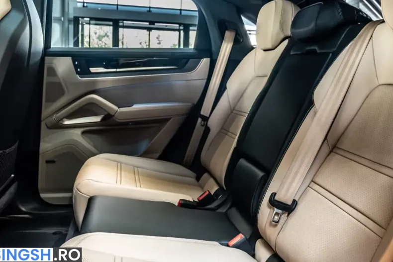 Porsche Cayenne din 2026 cu 51 km - oferta POR238990 - foto 22