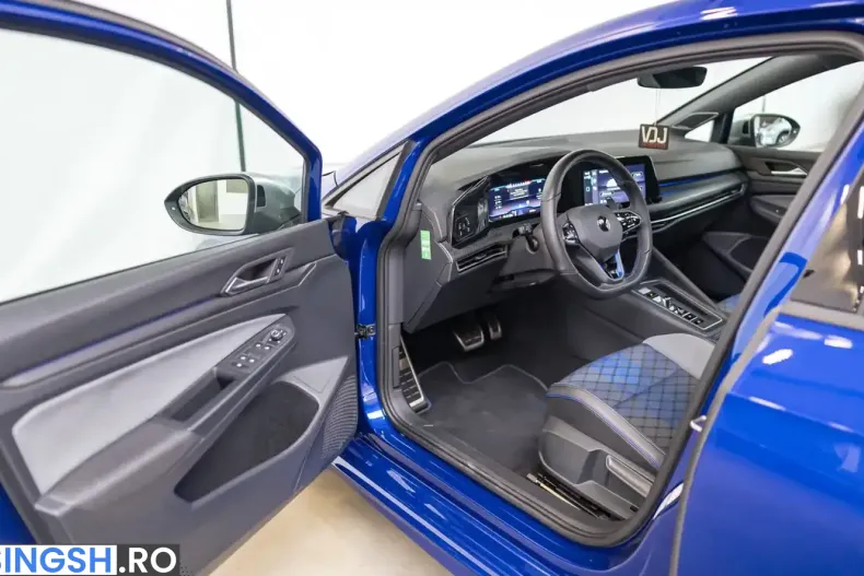 Volkswagen Golf din 2022 cu 26.962 km - oferta VOL238991 - foto 6