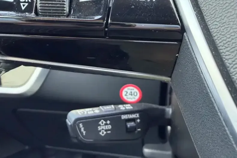 Audi A6 din 2021 cu 118.000 km - oferta AUD238992 - foto 22
