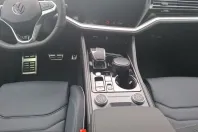 Volkswagen Touareg din 2025 cu 2.500 km - oferta VOL238997 - foto 7