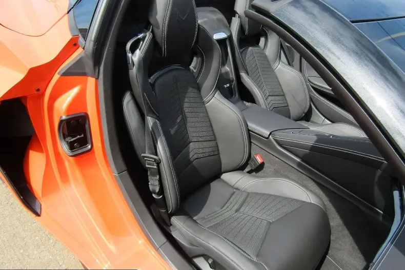 Corvette C8 din 2025 cu 5.188 km - oferta COR239007 - foto 11