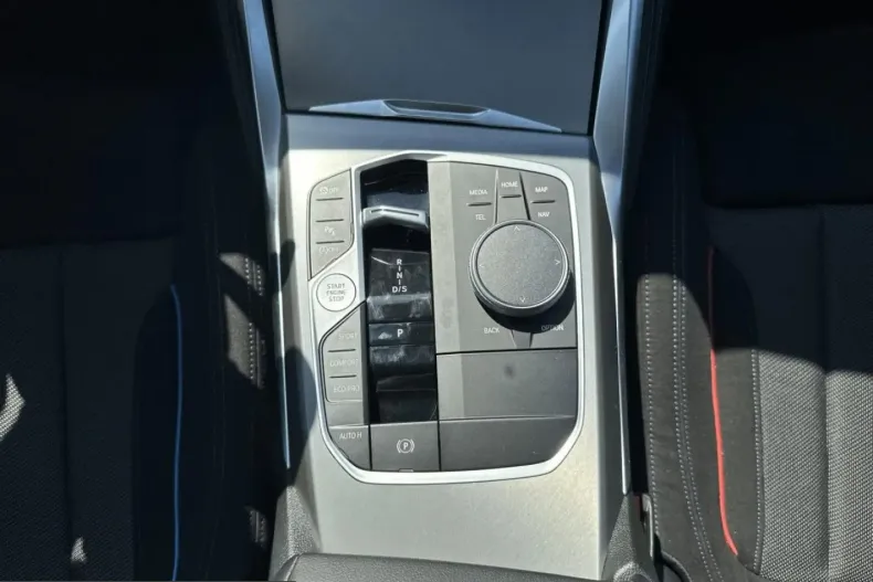 BMW 218i (Seria 2) din 2025 cu 9.523 km - oferta BMW239029 - foto 7