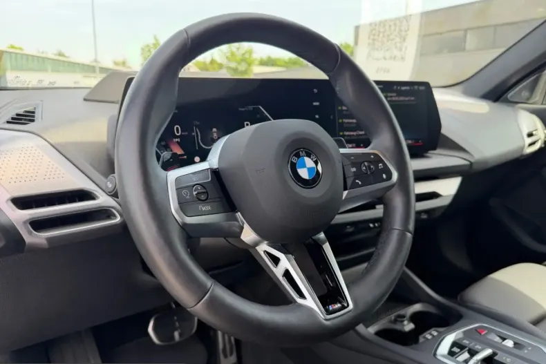 BMW 220i (Seria 2) din 2025 cu 15.800 km - oferta BMW239032 - foto 10