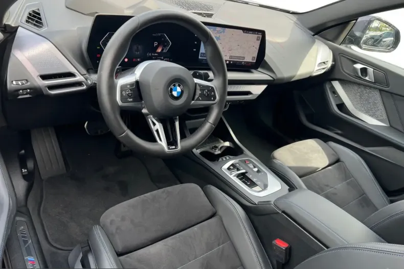 BMW 220i (Seria 2) din 2025 cu 16.000 km - oferta BMW239033 - foto 4