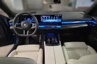 BMW 550 (Seria 5) din 2024 cu 22.900 km - oferta BMW239035 - foto 10
